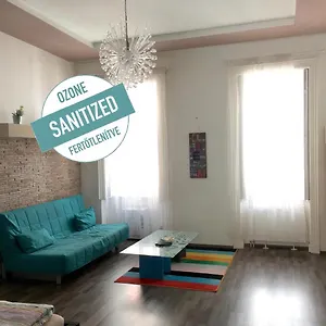 Budget By Hi5-kiraly 99 Apartman Budapest