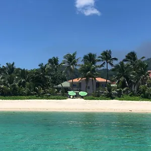 140 Négyzetméteres, 4 Hálószobás, 4 Saját Fürdőszobával Rendelkező Mahé Island Területén Apartman Anse Royale